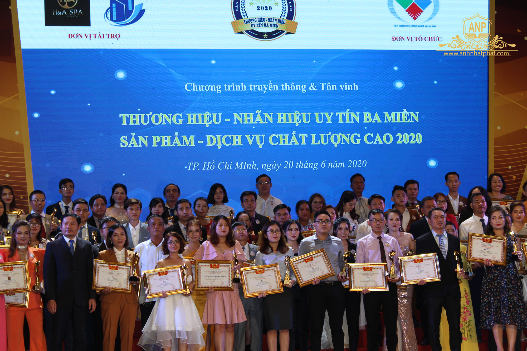 thương hiệu 3 miền