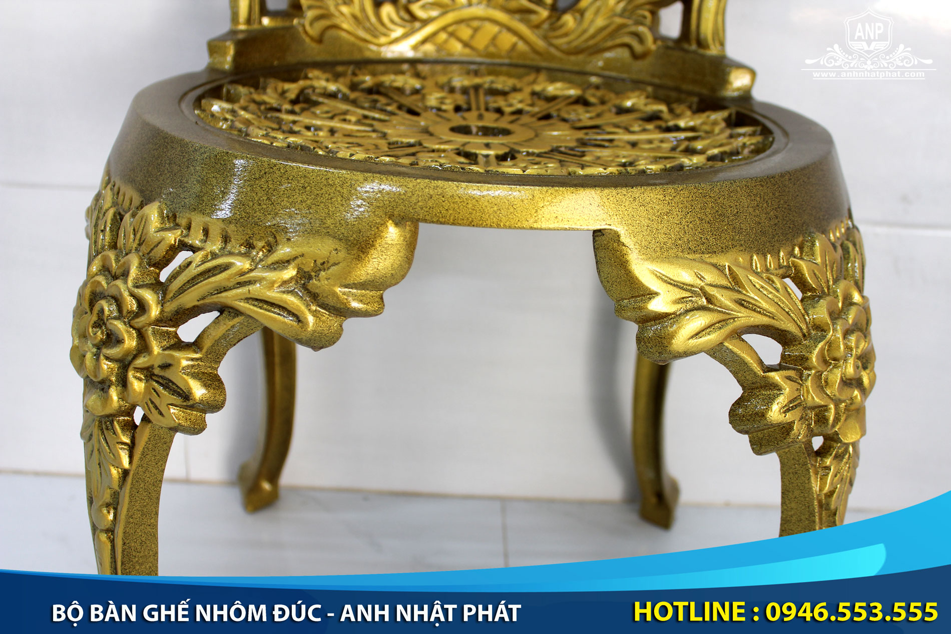 bàn ghế nhôm đúc